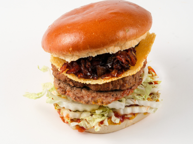 Caramelized Onion & Crispy Bacon Beef Burger